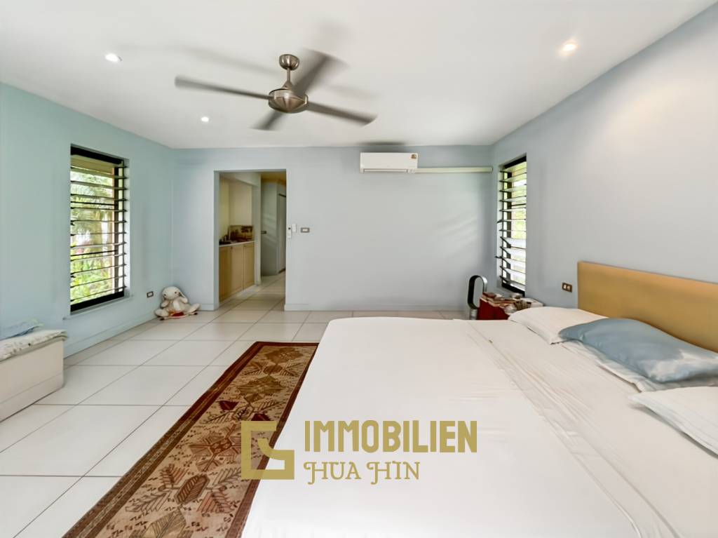 3200 คิว м участка / 1,000 คิว ในชีวิตของฉันมีสนามกอล์ฟและสปารีสอร์ท