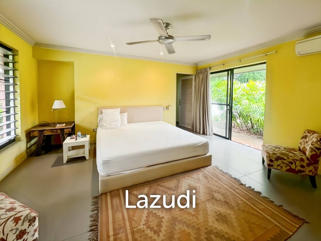 Elegant Eco-Design 5-Bedroom Villa on Over 2 Rai in Springfield Village