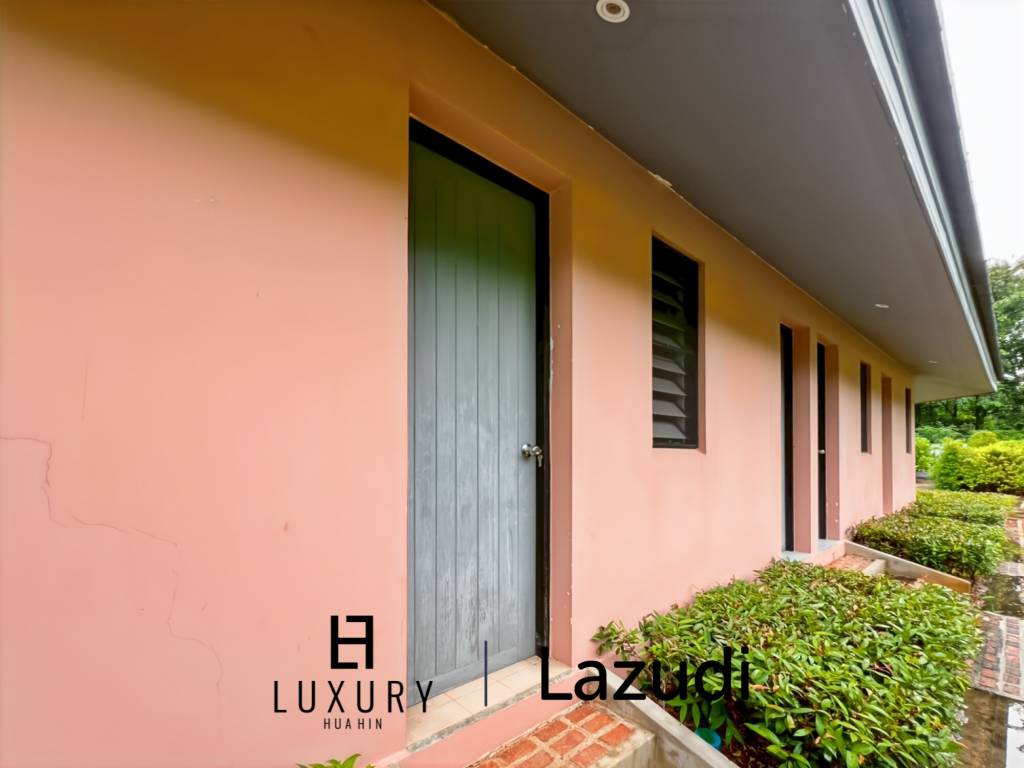 3200 คิว м участка / 1,000 คิว ในชีวิตของฉันมีสนามกอล์ฟและสปารีสอร์ท