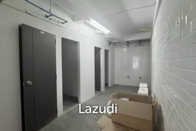 Prime Retail Space in Bang Na with Main Sukhumvit Access