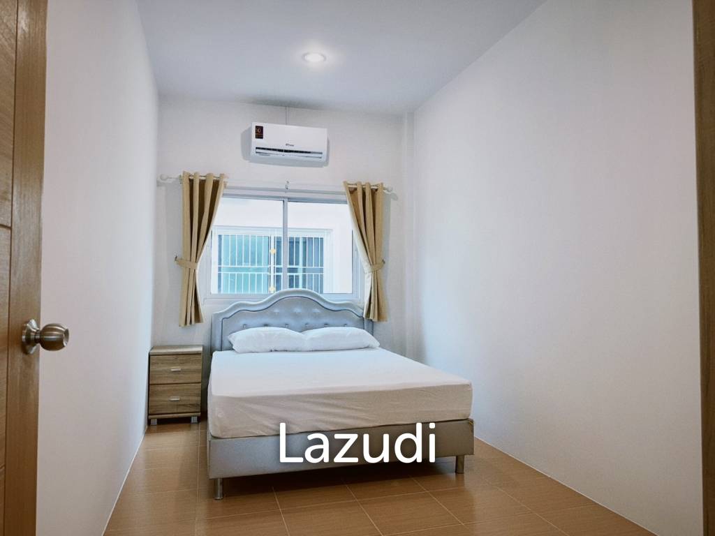 Modern 3-Bedroom Townhouse in Hua Hin Center