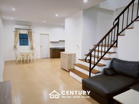 Modern 3-Bedroom Townhouse in Hua Hin Center