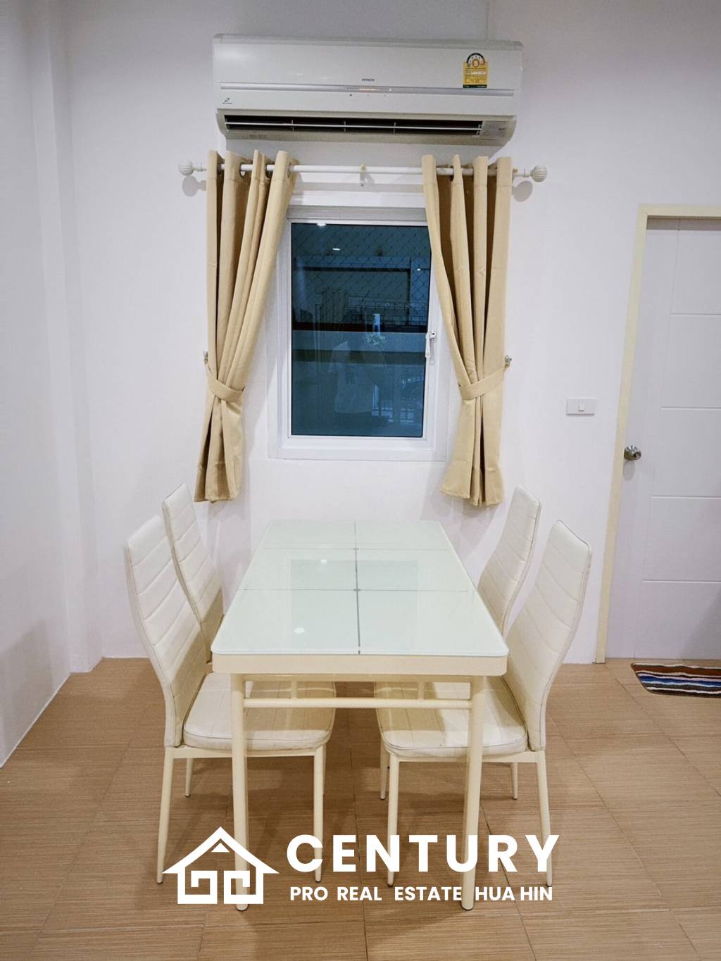 Modern 3-Bedroom Townhouse in Hua Hin Center