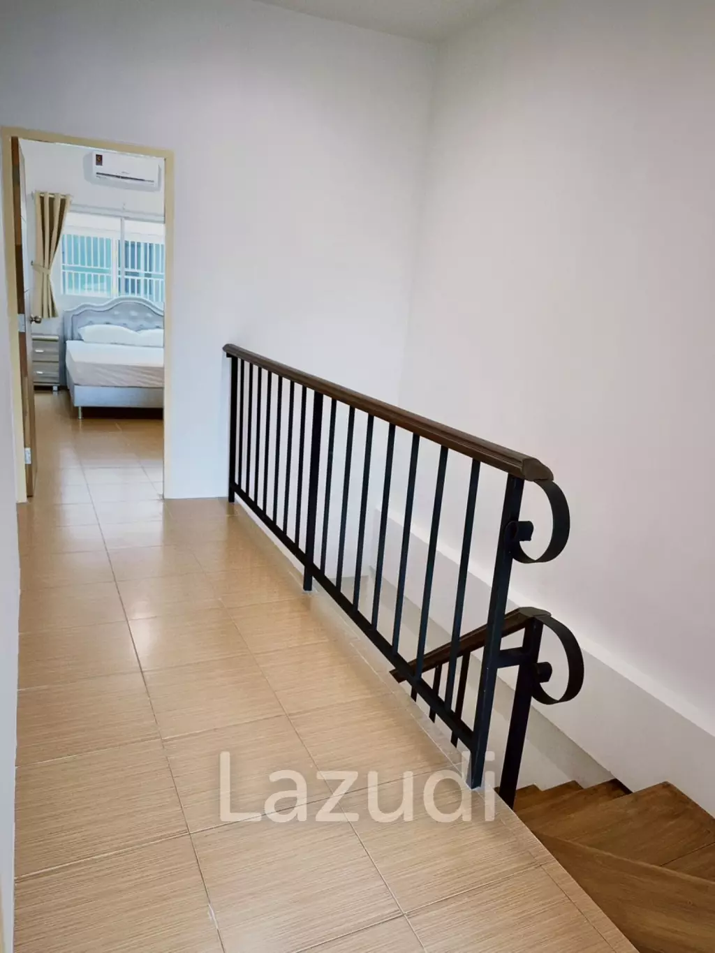 Modern 3-Bedroom Townhouse in Hua Hin Center