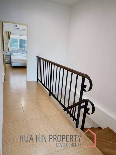 Modern 3-Bedroom Townhouse in Hua Hin Center