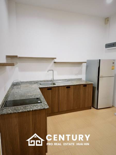 Modern 3-Bedroom Townhouse in Hua Hin Center