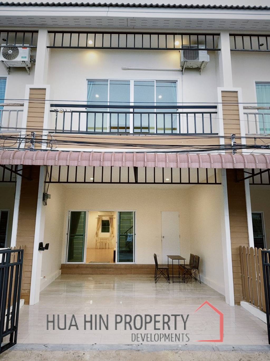 Modern 3-Bedroom Townhouse in Hua Hin Center