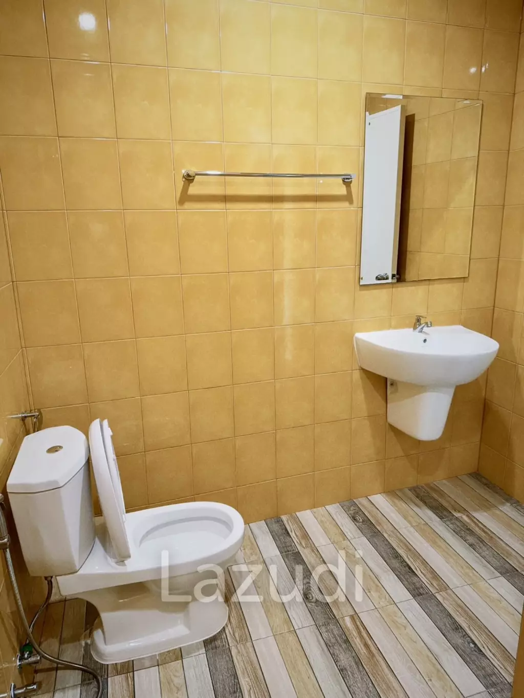 Modern 3-Bedroom Townhouse in Hua Hin Center