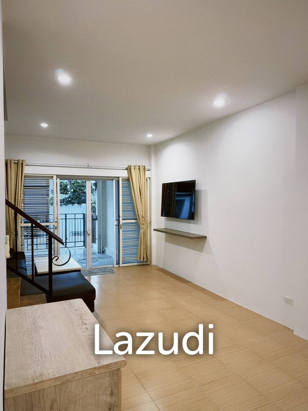 Modern 3-Bedroom Townhouse in Hua Hin Center