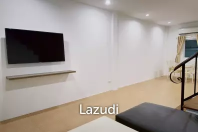 Modern 3-Bedroom Townhouse in Hua Hin Center