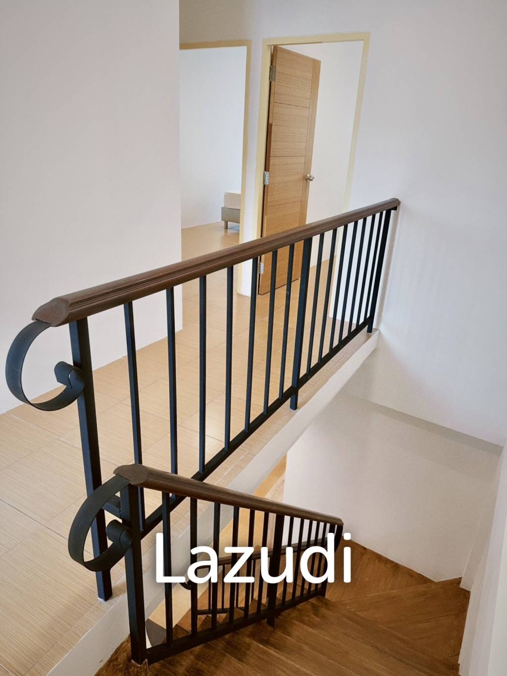 Modern 3-Bedroom Townhouse in Hua Hin Center