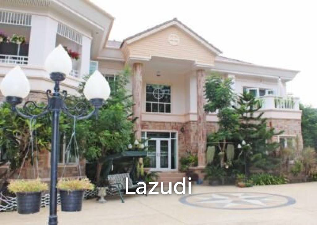 2,400 Sqm 4 Bed 5 Bath Villa For Sale