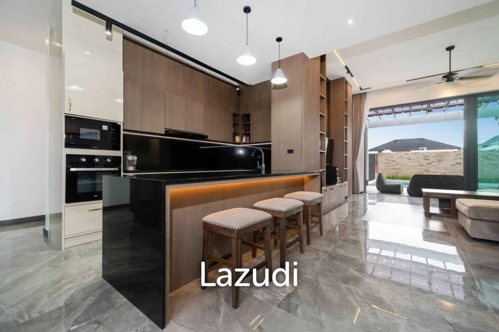 Brand New Modern 3-Bedroom Pool Villa in Thalang