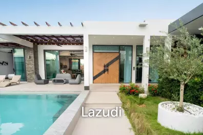 Brand New Modern 3-Bedroom Pool Villa in Thalang