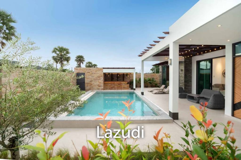 Brand New Modern 3-Bedroom Pool Villa in Thalang