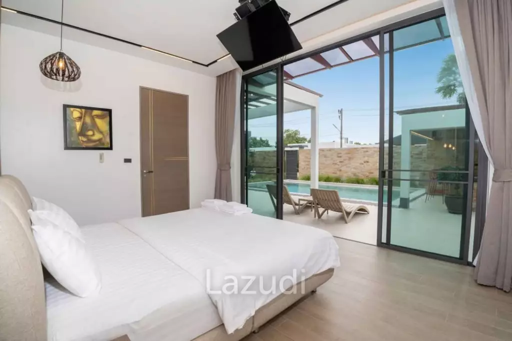 Brand New Modern 3-Bedroom Pool Villa in Thalang