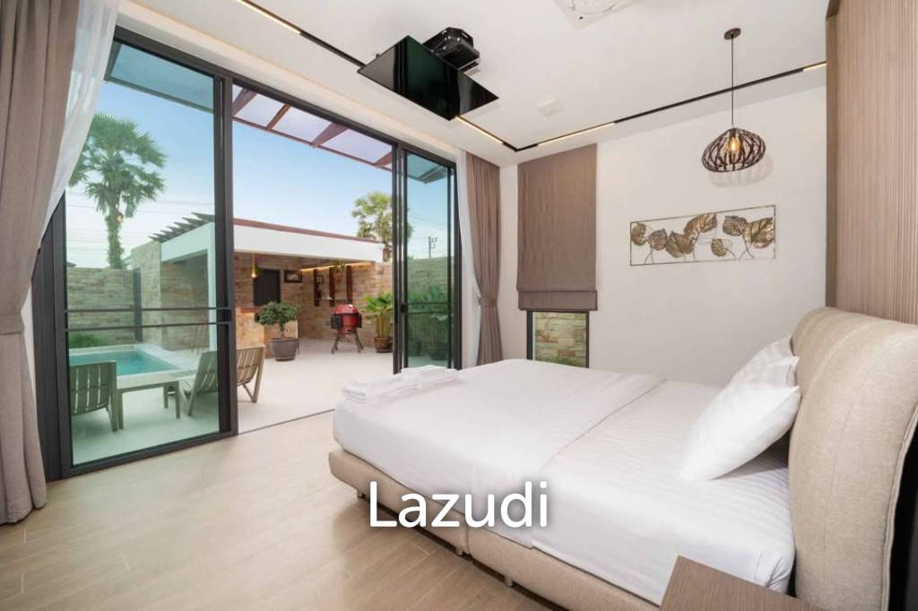 Brand New Modern 3-Bedroom Pool Villa in Thalang