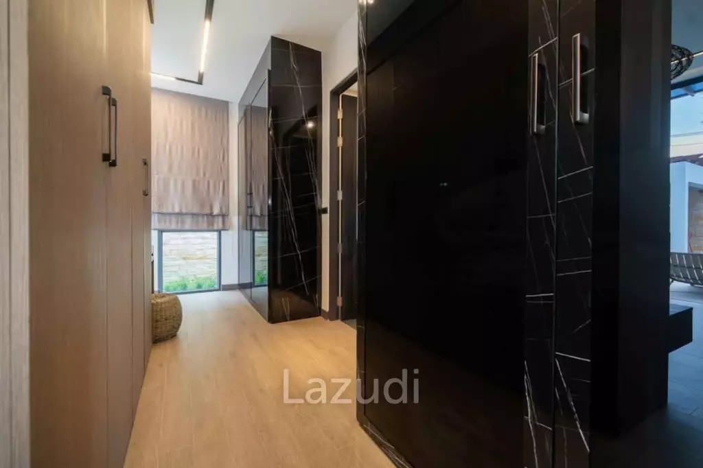 Brand New Modern 3-Bedroom Pool Villa in Thalang