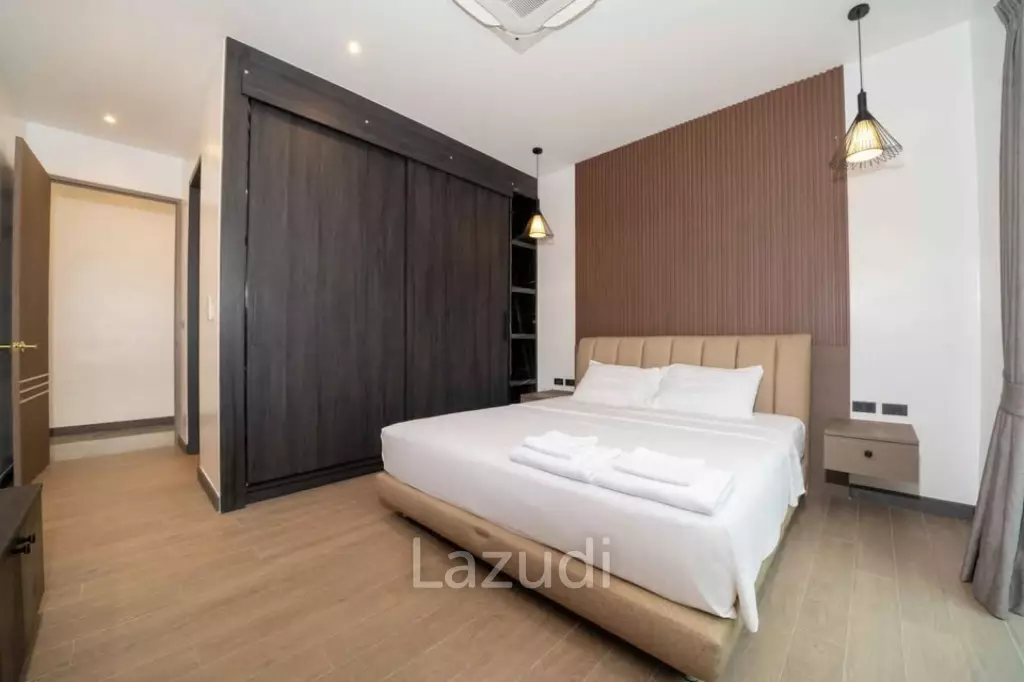 Brand New Modern 3-Bedroom Pool Villa in Thalang