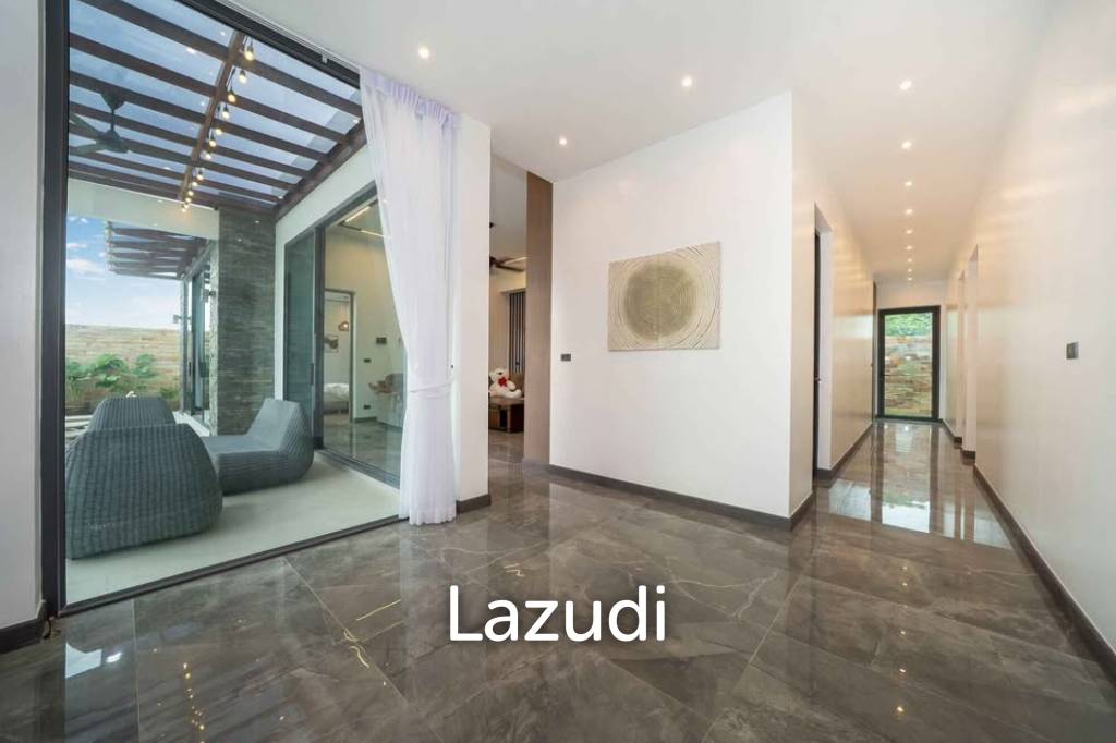 Brand New Modern 3-Bedroom Pool Villa in Thalang