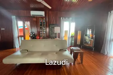 TEAK POOL VILLA Close to town and Beaches