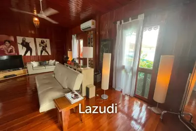 TEAK POOL VILLA Close to town and Beaches