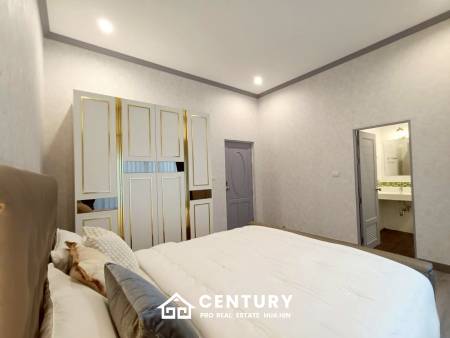 COZY SINGLE HOUSE IN MON MAI : 2 bed great value