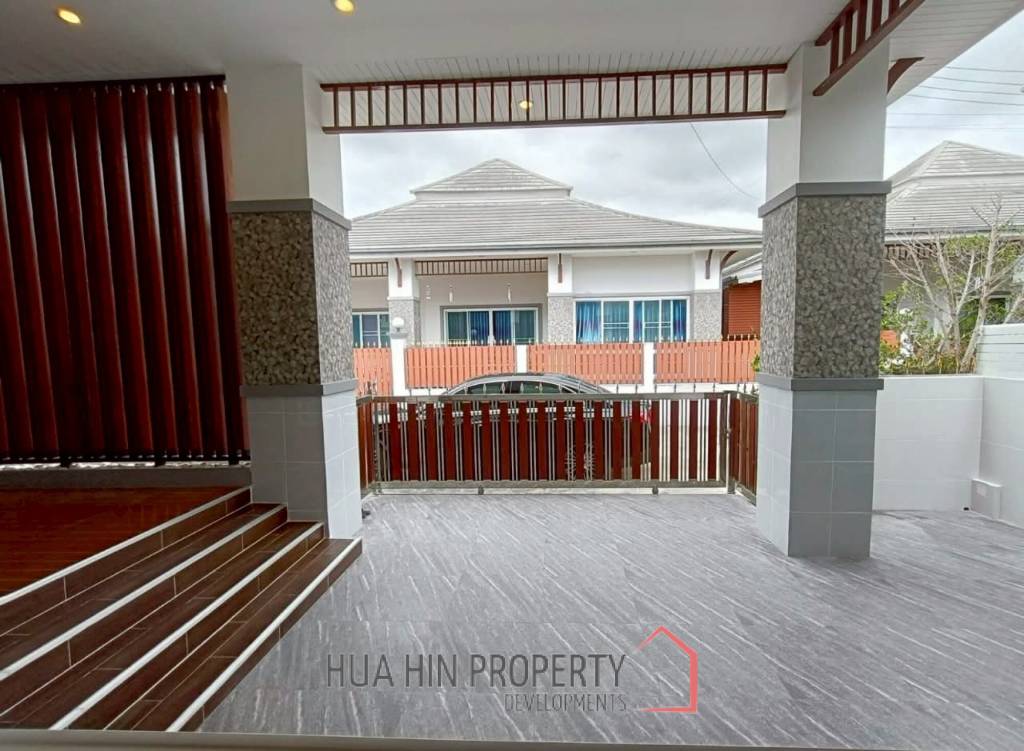 COZY SINGLE HOUSE IN MON MAI : 2 bed great value