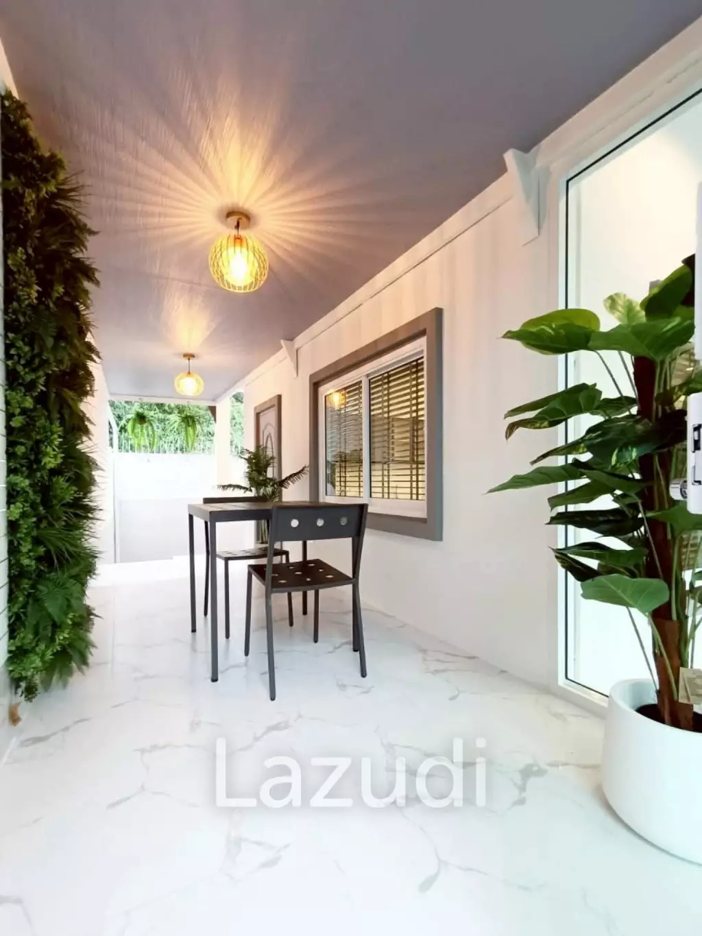 COZY SINGLE HOUSE IN MON MAI : 2 bed great value