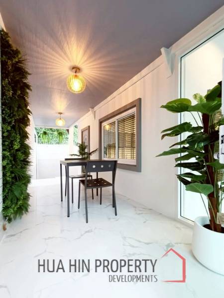 COZY SINGLE HOUSE IN MON MAI : 2 bed great value