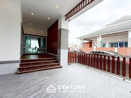 COZY SINGLE HOUSE IN MON MAI : 2 bed great value