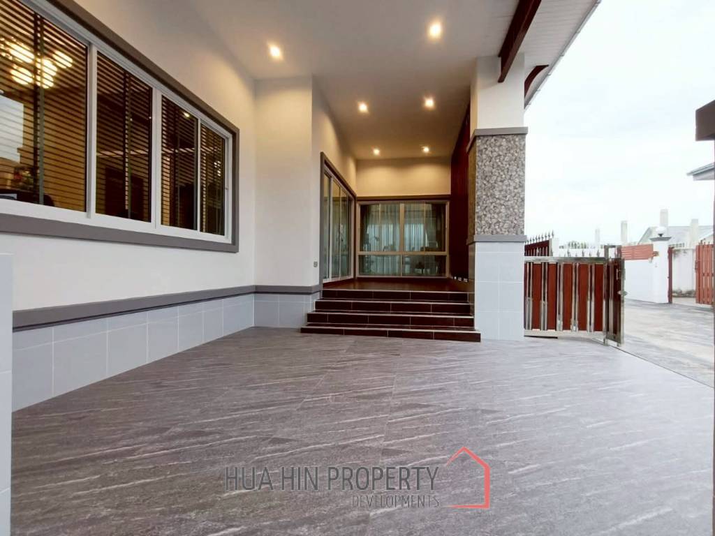 COZY SINGLE HOUSE IN MON MAI : 2 bed great value