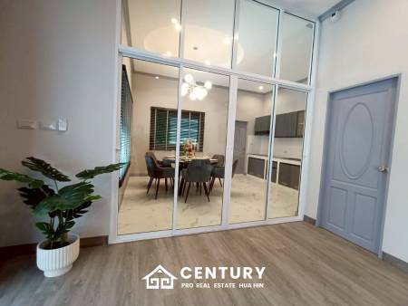 COZY SINGLE HOUSE IN MON MAI : 2 bed great value