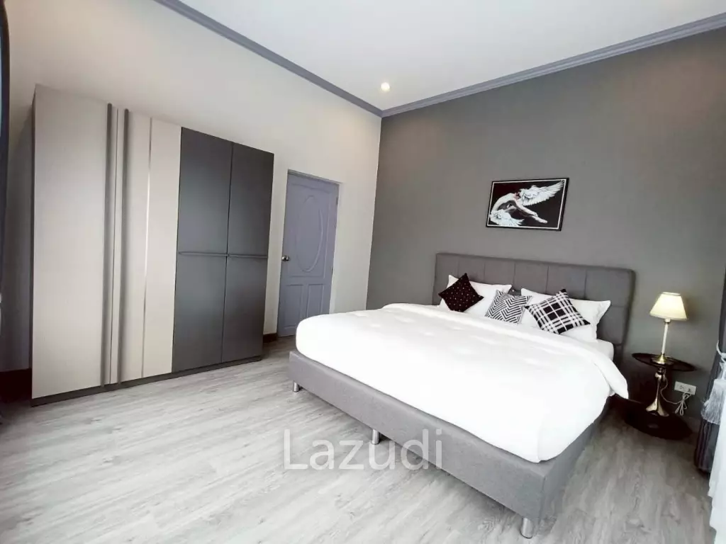 COZY SINGLE HOUSE IN MON MAI : 2 bed great value