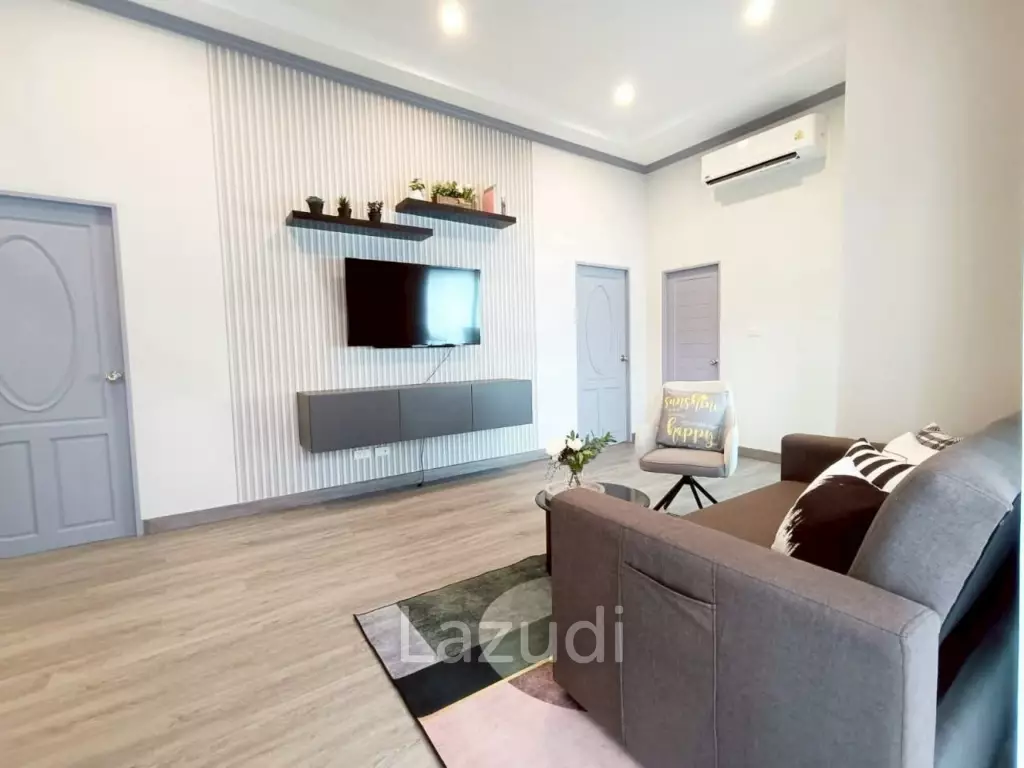 COZY SINGLE HOUSE IN MON MAI : 2 bed great value