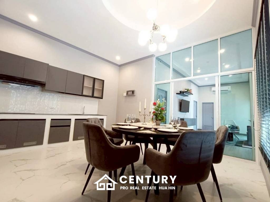 COZY SINGLE HOUSE IN MON MAI : 2 bed great value