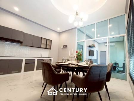 COZY SINGLE HOUSE IN MON MAI : 2 bed great value