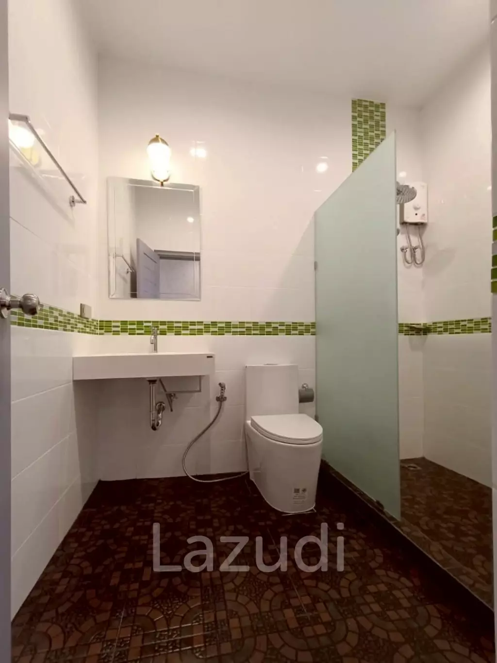 COZY SINGLE HOUSE IN MON MAI : 2 bed great value