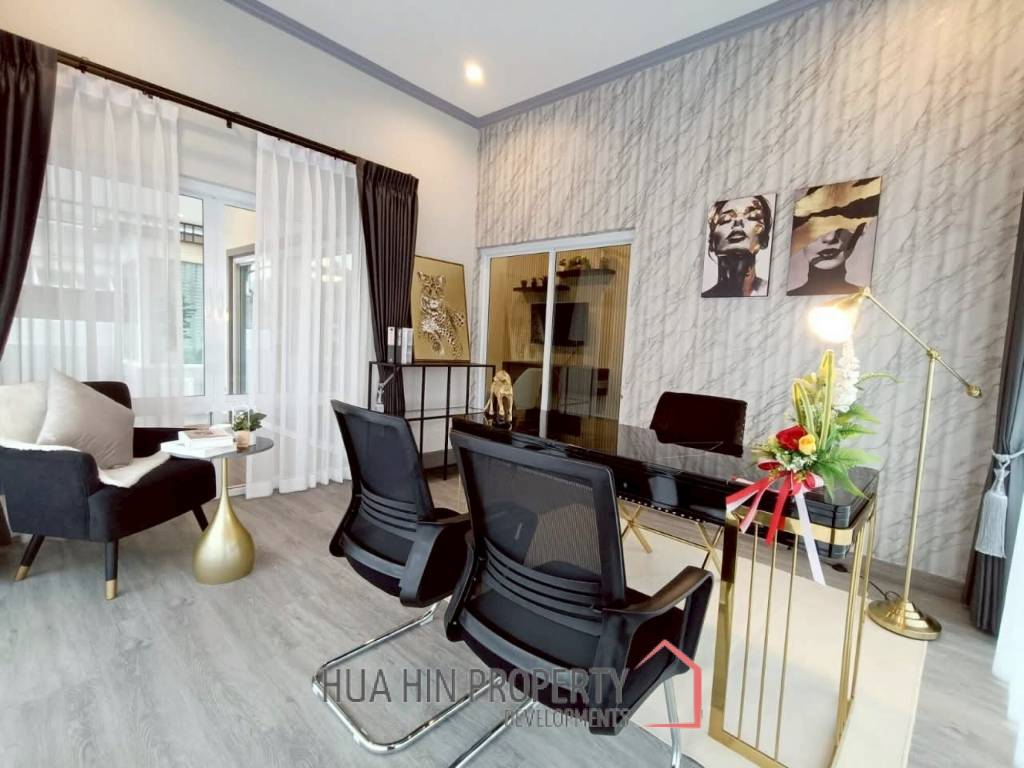 COZY SINGLE HOUSE IN MON MAI : 2 bed great value