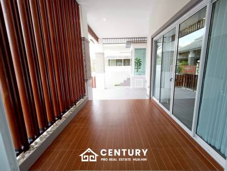 COZY SINGLE HOUSE IN MON MAI : 2 bed great value