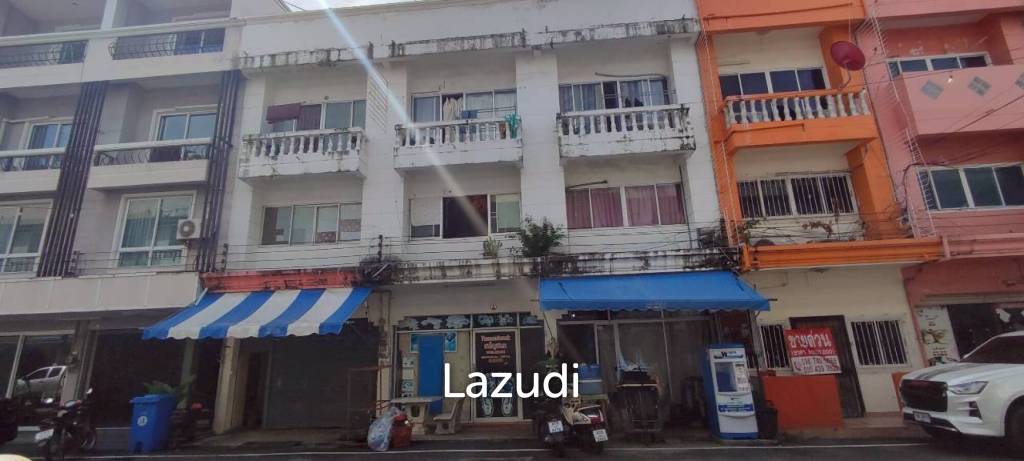 3 Storey Building 168 SQ.M. For Sale In Jomtien