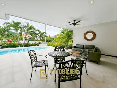 Strandnah / elegant - modern / Bergblick