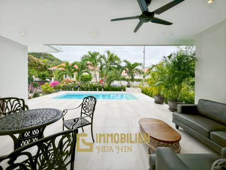 Strandnah / elegant - modern / Bergblick