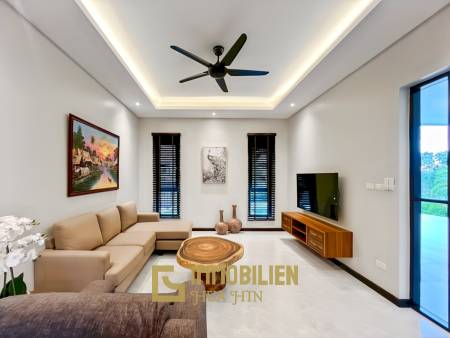 Strandnah / elegant - modern / Bergblick