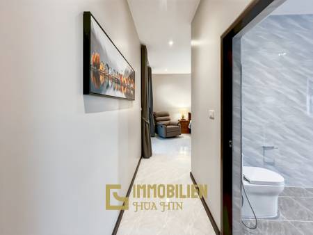 Strandnah / elegant - modern / Bergblick