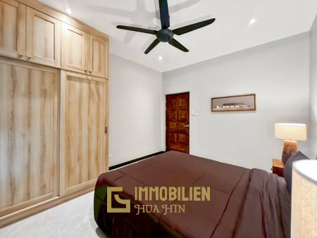 Strandnah / elegant - modern / Bergblick