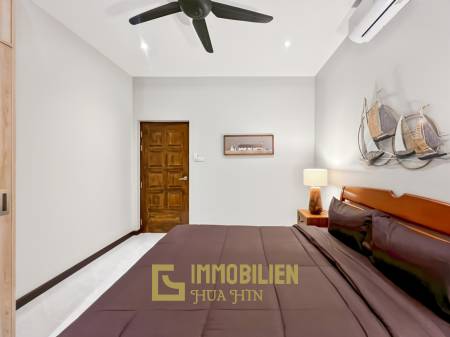 Strandnah / elegant - modern / Bergblick