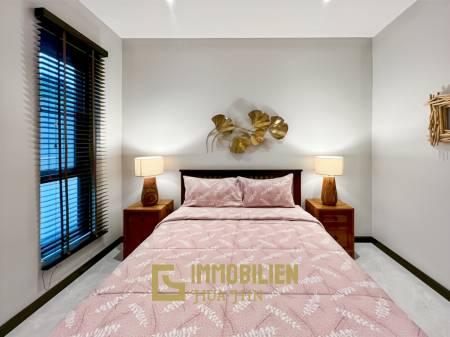 Strandnah / elegant - modern / Bergblick