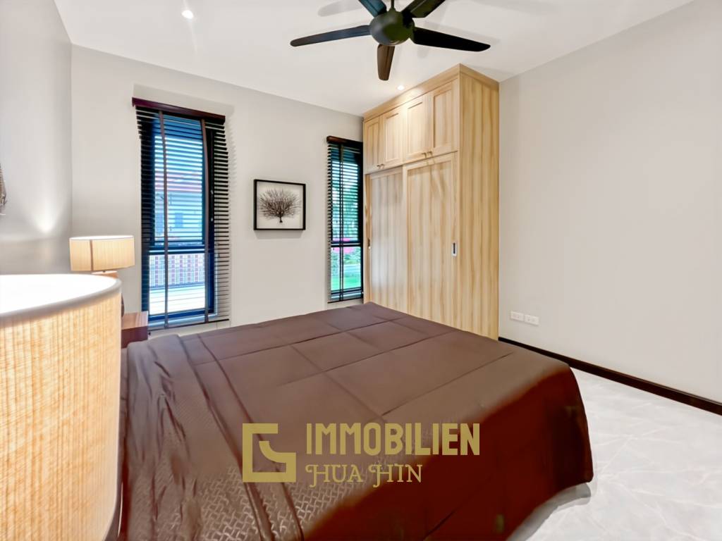 Strandnah / elegant - modern / Bergblick