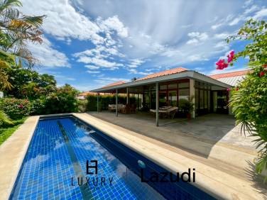 Bali-Style 2-Bedroom Pool Villa in Villa Vista Khao Tao Bali-Style 2-Bedroom Pool Villa in Villa Vista Khao Tao